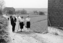 Hochzeitsspaziergang<br>Eheleute Biesenbach<br>mit Talmhle